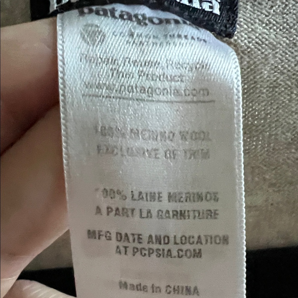 Patagonia stripe lightweight wool cardigan - Picture 4 of 6